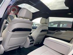 بي ام دبليو الفئة 7